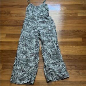 Stylish Black and White Jumpsuit